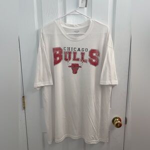 NBA Chicago Bulls White Red Short Sleeve Tee